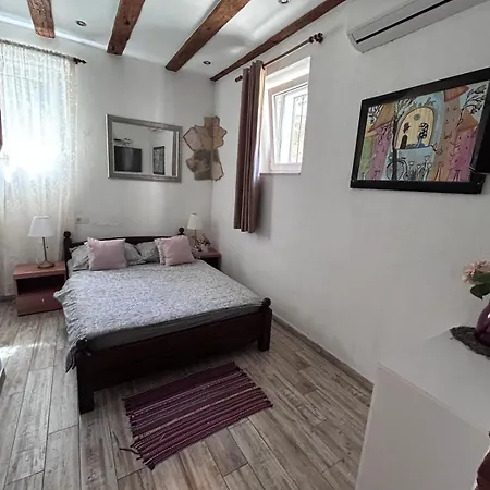 Appartement Pinel Center Split